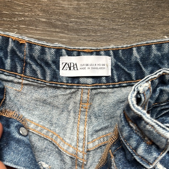 Zara straight leg washed jeans size 4 - Picture 4 of 6